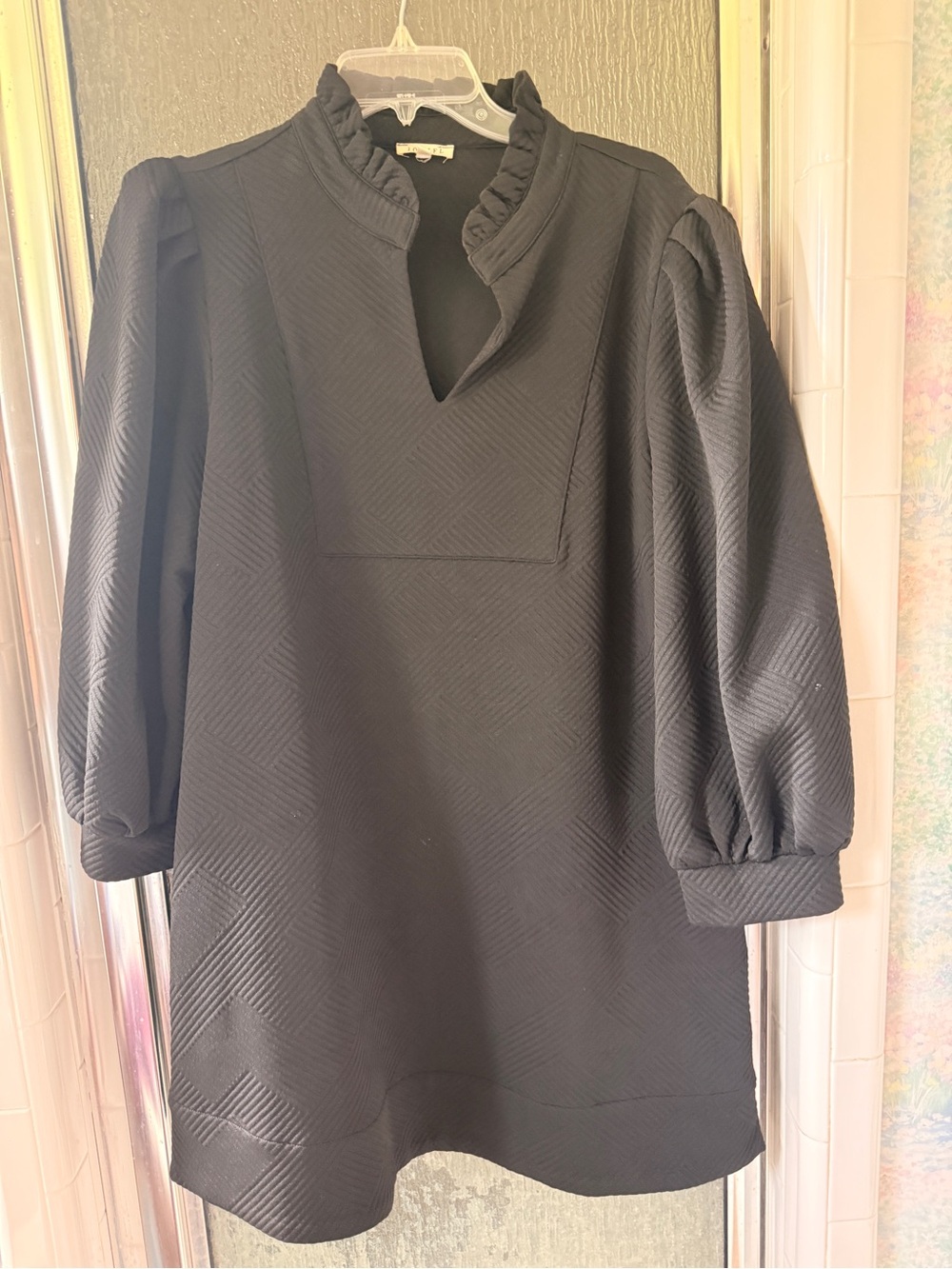 JODIFL Black Ruffle Collar Puff Sleeve Tunic Dress